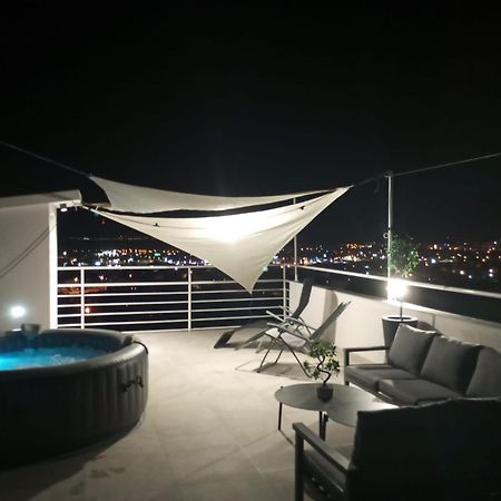 Wellness Apartments Sunset ザダル エクステリア 写真